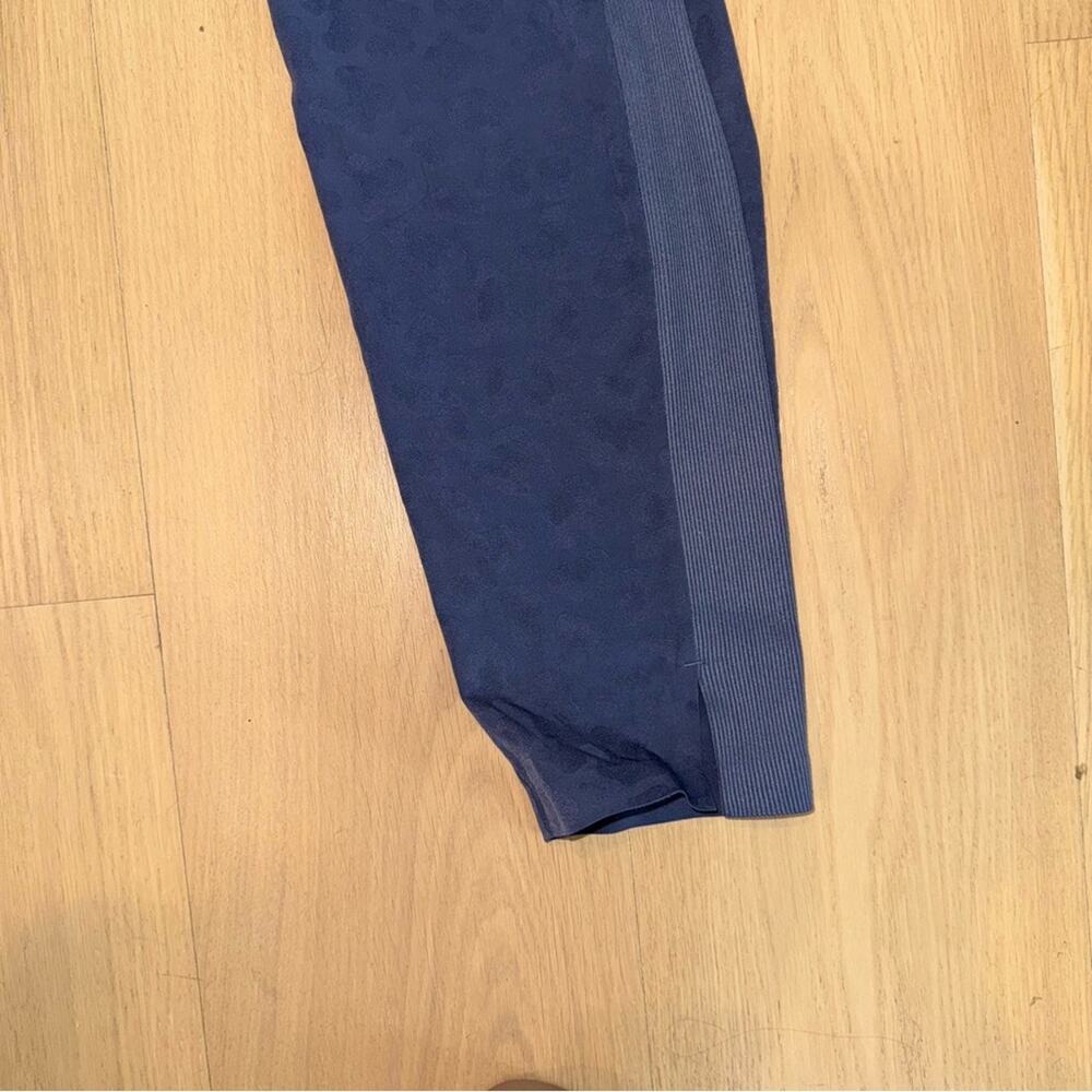 Athleta Brooklyn Textured Ankle Pant Leopard print 0 - Picture 8 of 13